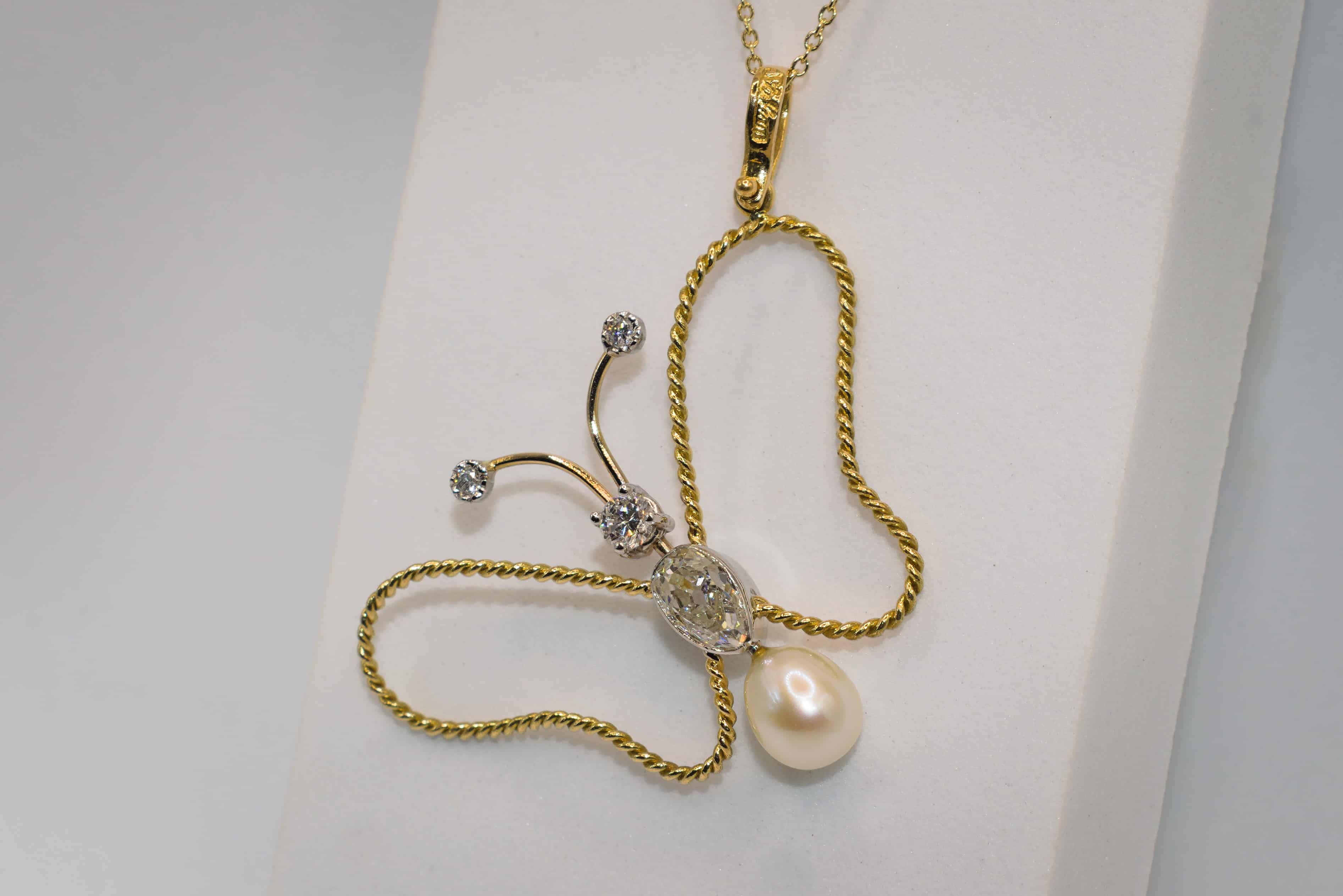 Butterfly Pendant — thumbnail 2